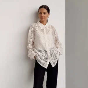 Women Casual Elegant Lace Hollow Lapel Long Sleeve Single Breasted Blouse