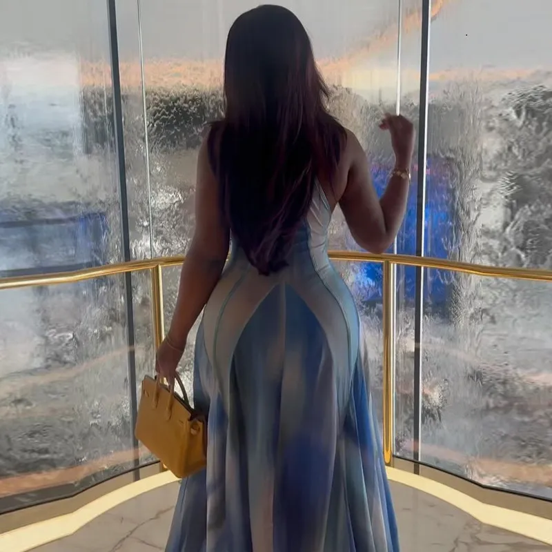 Elegant Women Printed Gradient Halter Neck Slim Fit Maxi Dress - Image 4